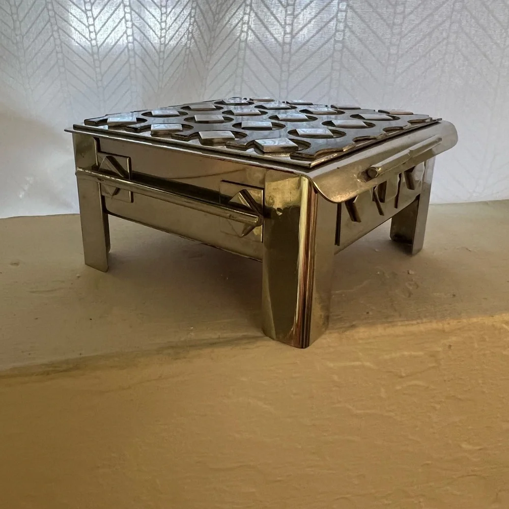 Men’s heavy duty welded metal toolbox jewelry holder-RARE